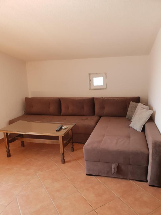 Apartmani Alfijo Klek Kültér fotó